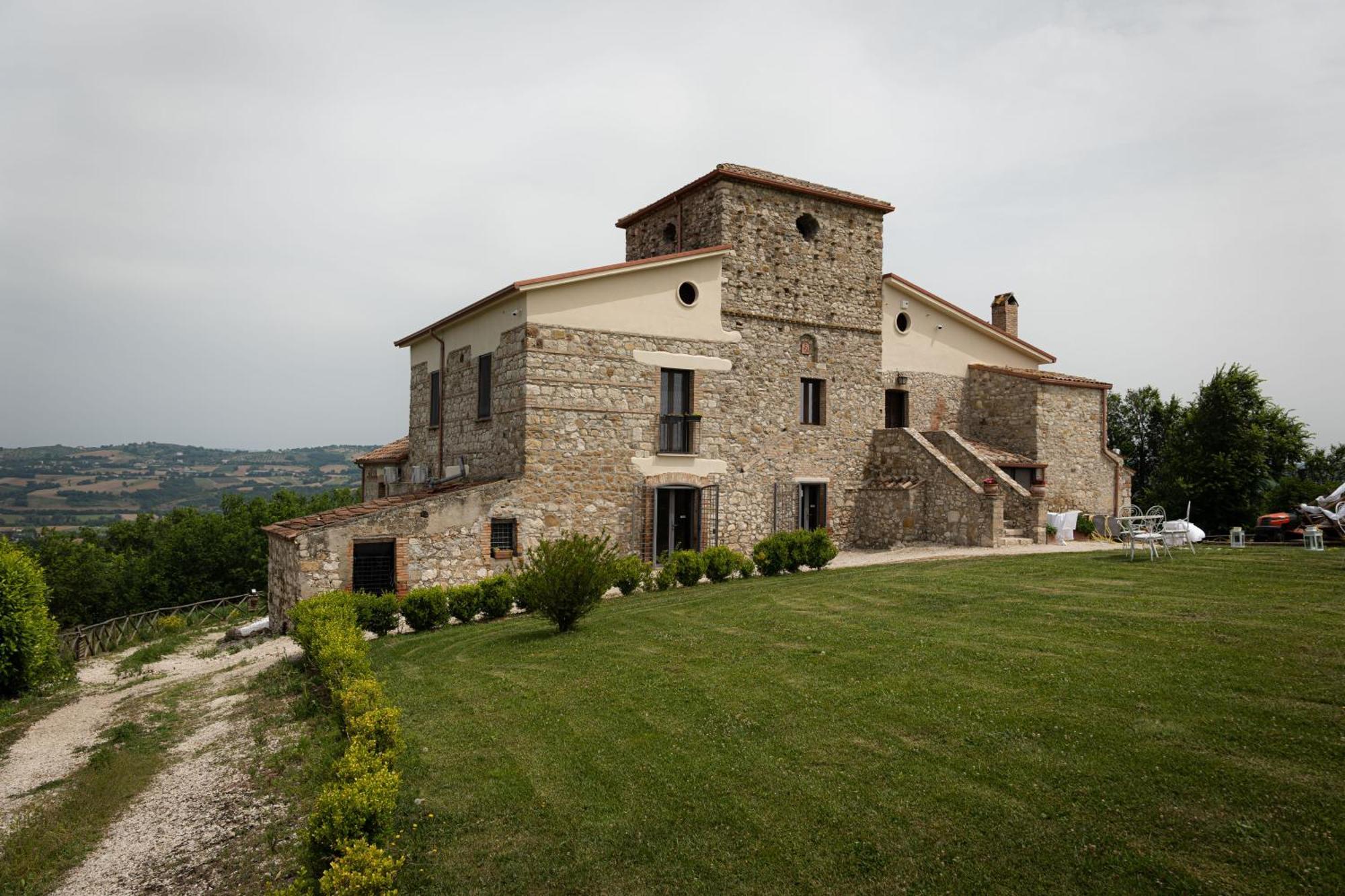 San Giorgio del Sannio Country Relais La Torretta Baronaleゲストハウス エクステリア 写真
